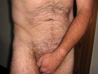 Alter: 47 / Fische - Gr&ouml;&szlig;e: 178 / normal - Geschlecht: m�nnlich - Ausrichtung: heterosexuell - Haare: braun / kurz - Piercing: keins - BH-Gr&ouml;&szlig;e:  - Hautfarbe: weiss - Augen: gr�n - Rasur: nicht rasiert