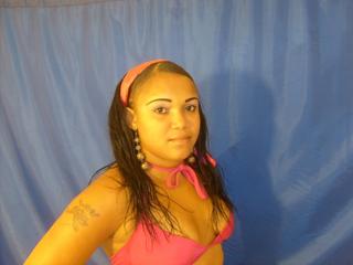 Amateur Webcamsex mit Dharangi