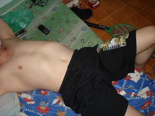 Alter: 30 / Fische - Gr&ouml;&szlig;e: 173 / schlank - Geschlecht: m&auml;nnlich - Ausrichtung: bisexuell - Haare: blond / kurz - Piercing: keins - BH-Gr&ouml;&szlig;e:  - Hautfarbe: weiss - Augen: blau - Rasur: vollrasiert
