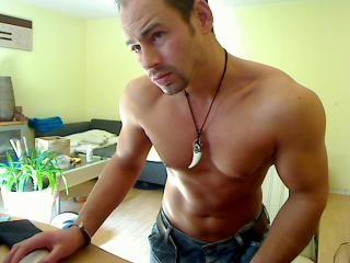 master79 - Komm rein und hab Spass :-)! Treff mich!! - geil,Lesbensex,pussy