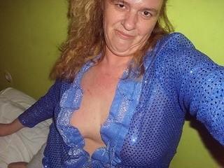 Anna-Live - Einsam und Lust auf mehr!