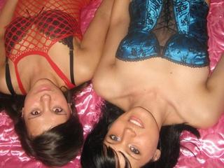 Angels4you - We like: anal, role play, sexy talk, toys, stripping, playing with each other, pee show - and anything your heart desires! Come in and tell us. ;)