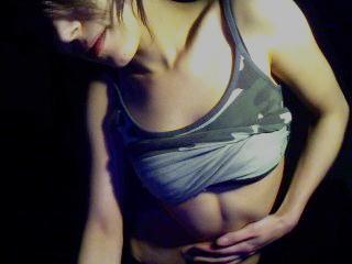 Hier siehst du Foto 1 von TheOnlyOne