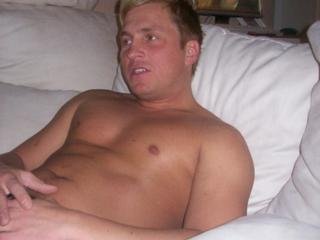 1453834 320x240 Gay suche heisse Bekanntschaften