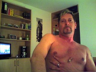 Gaymen-Tom - 