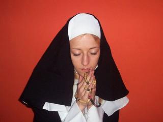 Nonne - Sex Cam