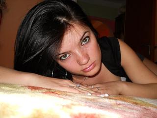 LovelyMaya - I challenge you - to come in now!