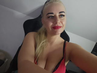 HornyVicky (39634)