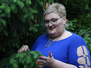 SVETLANA (44521)