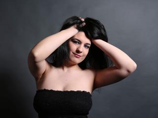 Komm mich doch einfach besuchen, werden sicher viel Spaß haben, habe eigentlich fast keine Tabus.